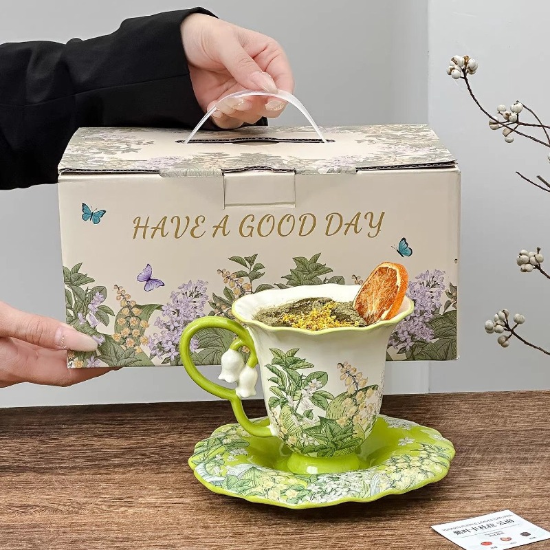 Coffee Tea Pictures - Lily of the valley blooming afternoon